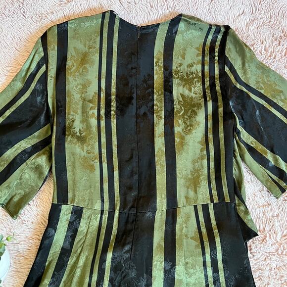 NWT Zara Woman Green & Black Stripe Print Faux Wrap Tie Front Dress - Small - Picture 12 of 15